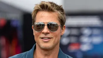 brad pitt, el galan de hollywood que se ?contagio? de futbol ingles brad pitt, el galan de hollywood que se ?contagio? de futbol ingles