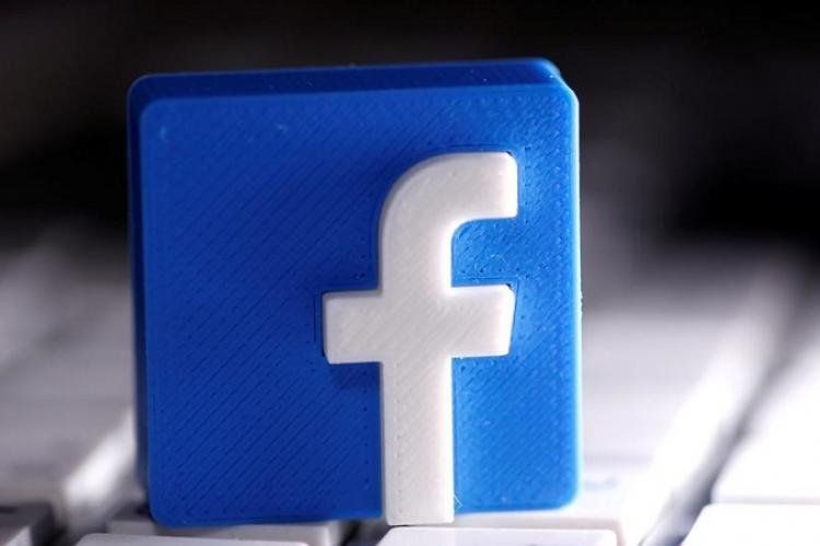 Se complica el futuro publicitario de Facebook