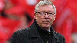 Alex Ferguson se va de Manchester United luego de casi 4 décadas. Alex Ferguson se va de Manchester United luego de casi 4 décadas.