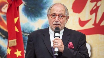 Tras insultar a Macri, Diego Guelar le ofreció su candidatura a Alberto Crescenti