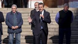 Sergio Massa junto a la conducción de la CGT.&nbsp;