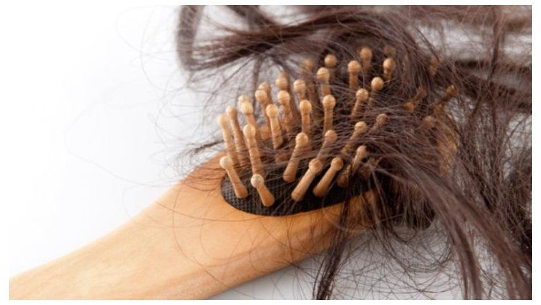 Remedios caseros para la caída del cabello: consumir estos alimentos