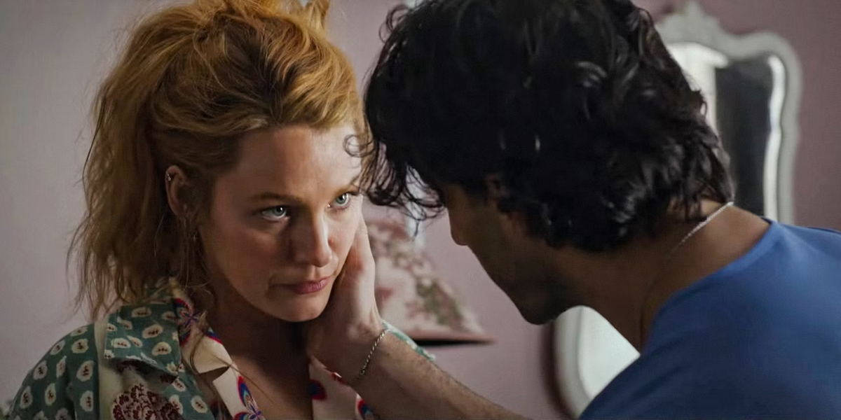 "Romper el círculo", la película basada en la controversial novela de Colleen Hoover, cuenta la historia de Lily Bloom, una joven que sufre violencia física por parte de su novio, el cirujano Ryle Kincaid. "Romper el círculo", la película basada en la controversial novela de Colleen Hoover, cuenta la historia de Lily Bloom, una joven que sufre violencia física por parte de su novio, el cirujano Ryle Kincaid.