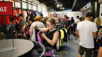 El outlet que todos están visitando en Buenos Aires: precios únicos. El outlet que todos están visitando en Buenos Aires: precios únicos.