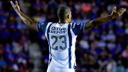 Salomón Rondón goleador y Pachuca puntero: Demichelis mira por TV
