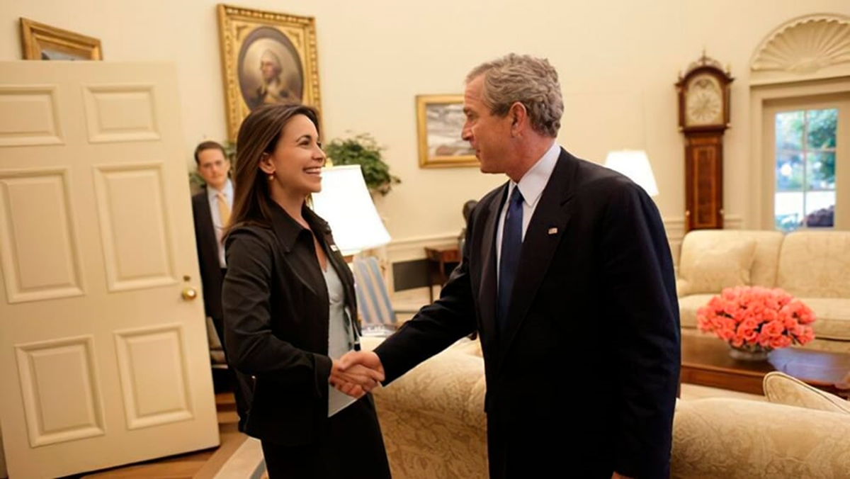 María Corina Machado y George W Bush en la Casa Blanca María Corina Machado y George W Bush en la Casa Blanca