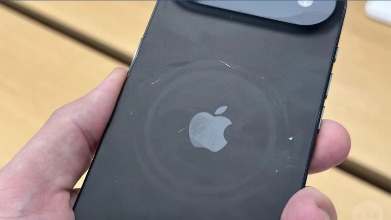Apple respondió ante la polémica por los rayones de iPhone: ¿Lavado de manos?
