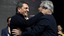 altText(Alberto F. fue al acto de cierre de campaña de Massa y llamó a 
