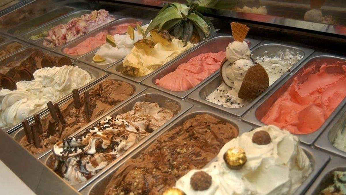 Algunos de los exóticos gustos de la Heladería Pingüino son: quesillo con dulce de cayote, zanahoria, spaghetti helado a la pomarolla, fernet con cola, y variedad de vinos. Foto: Las 24 Horas de Jujuy