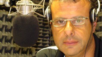 el extrano mea culpa del gracioso y seductor ari paluch el extrano mea culpa del gracioso y seductor ari paluch