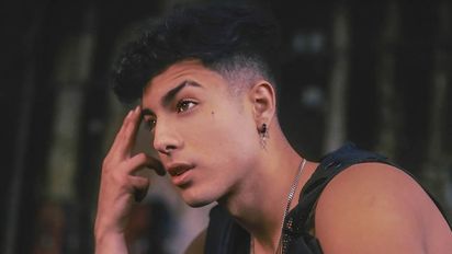 Un influencer de 19 años fue denunciado por abuso sexual