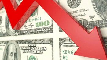 El dólar blue cae al terreno de los $1.100. El dólar blue cae al terreno de los $1.100.