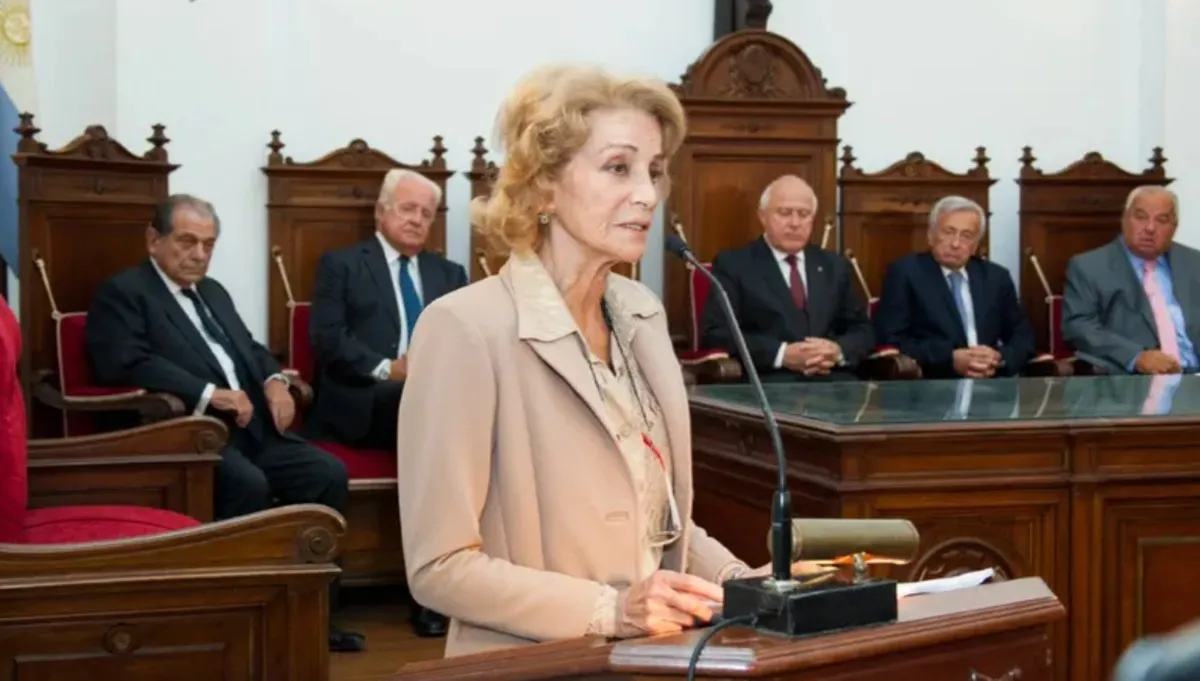 María Angélica Gastaldi fue la primera mujer en formar parte de la Corte Suprema de Justicia de Santa Fe. María Angélica Gastaldi fue la primera mujer en formar parte de la Corte Suprema de Justicia de Santa Fe.