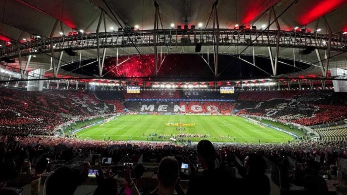 El Estadio Maracaná en el partido Flamengo-Racing por Copa Libertadores. El Estadio Maracaná en el partido Flamengo-Racing por Copa Libertadores.
