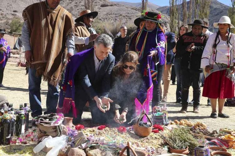 macri pachamama.jpg