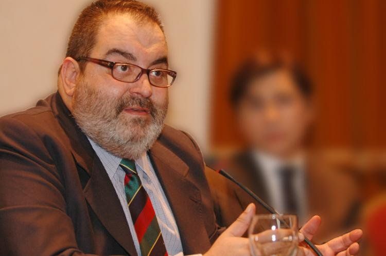 Para alcanzar un promedio de 30.1 puntos Lanata alcanzó picos casi 34 puntos y aún en las tandas publicitarias las marcas no bajaron de 28/29 puntos; con lo cual casi no hubo zapping.