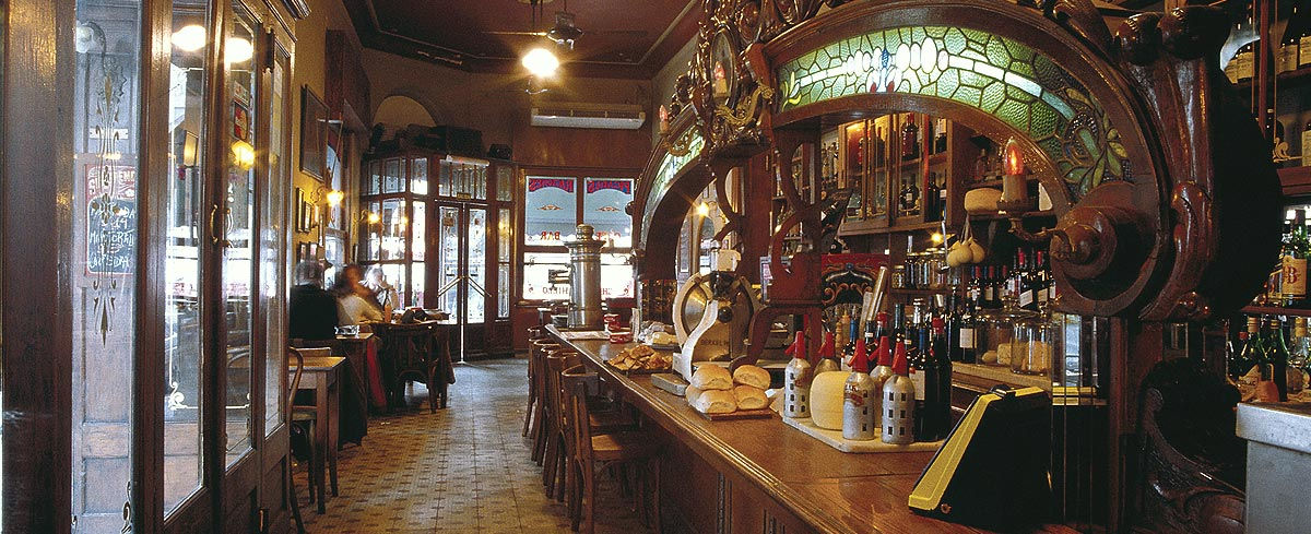 El Federal, uno de los bares y bodegones más tradicionales de Buenos Aires. (Turismo de la Ciudad). El Federal, uno de los bares y bodegones más tradicionales de Buenos Aires. (Turismo de la Ciudad).