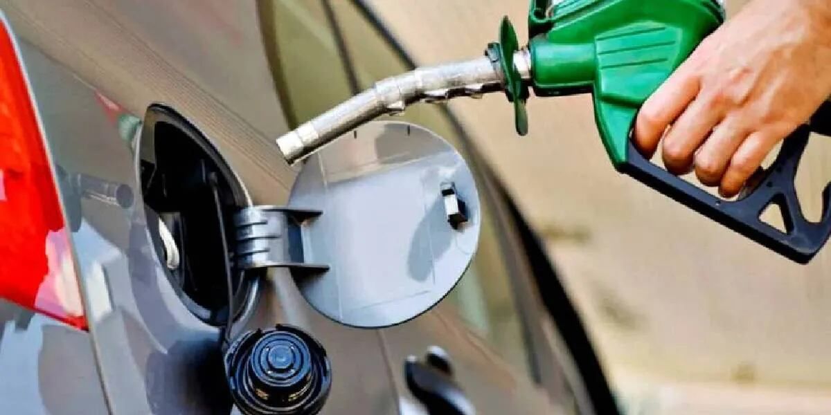 Nuevo golpe en el surtidor. Nuevo golpe en el surtidor.