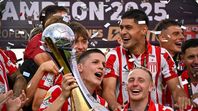 Estudiantes se quedó con el Trofeo de Campeones, el último título de la temporada Estudiantes se quedó con el Trofeo de Campeones, el último título de la temporada