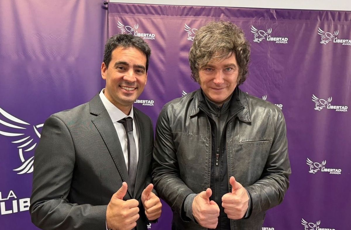 Adrián Ravier y Javier Milei. Adrián Ravier y Javier Milei.