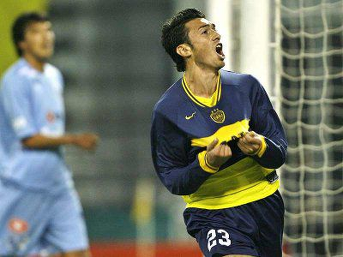 La goleada de Boca a Bolivar 7-0 en el 2007 donde Dátolo fue uno de los que marcó un gol. La goleada de Boca a Bolivar 7-0 en el 2007 donde Dátolo fue uno de los que marcó un gol.