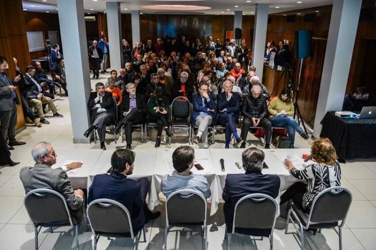 Las elecciones en la AMIA serán en abril.