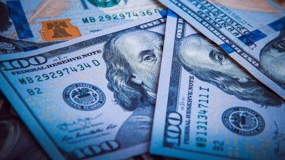 Desplome del dólar blue: Alcanza el precio del 15/12