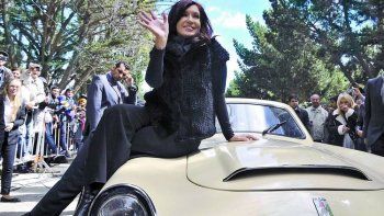 alejada de la realidad, cristina dice que es serpiente (en el horoscopo chino) alejada de la realidad, cristina dice que es serpiente (en el horoscopo chino)