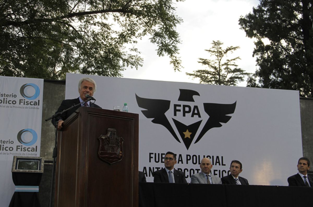 Córdoba y la Fuerza Policial Antinarcotráfico. Córdoba y la Fuerza Policial Antinarcotráfico.