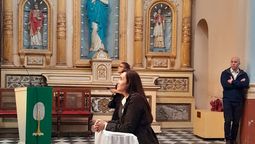altText(Malvinas: Victoria Villarruel le marca la cancha a Javier Milei)}