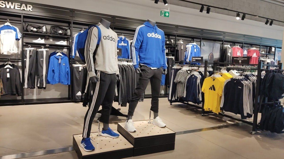 Outlet liquida todo con un 40% menos.