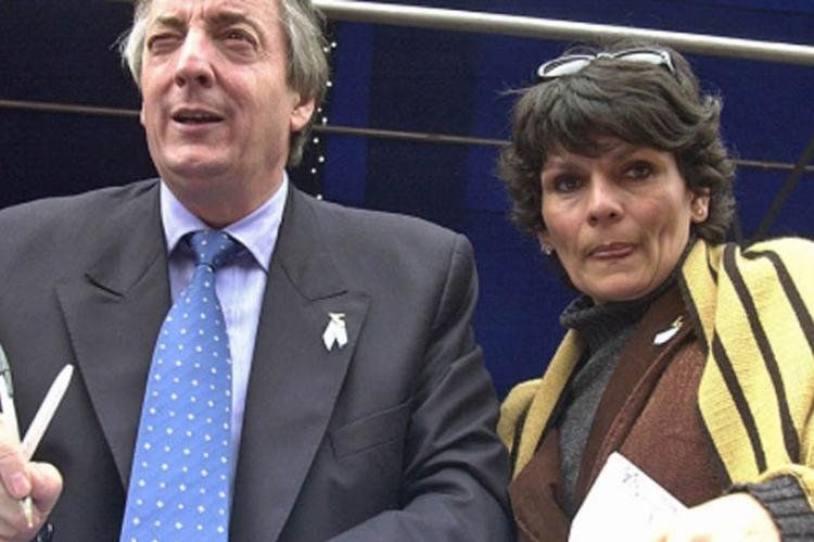 Néstor Kirchner y Miriam Quiroga una de las pocas fotos juntos que se conocen