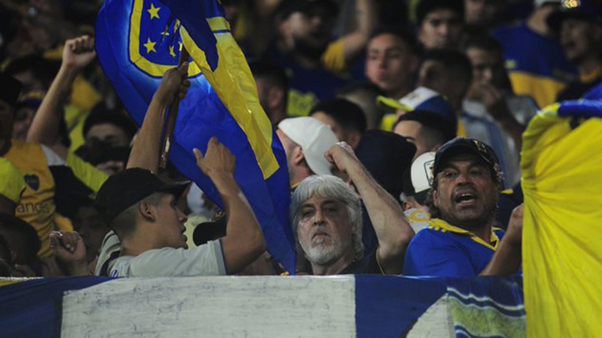 Boca sufrió una dura caída ante Colón 1-2 y La 12 amenazó al plantel profesional, ¿y la dirigencia?. (Foto: Gentileza Diario Deportivo Olé)