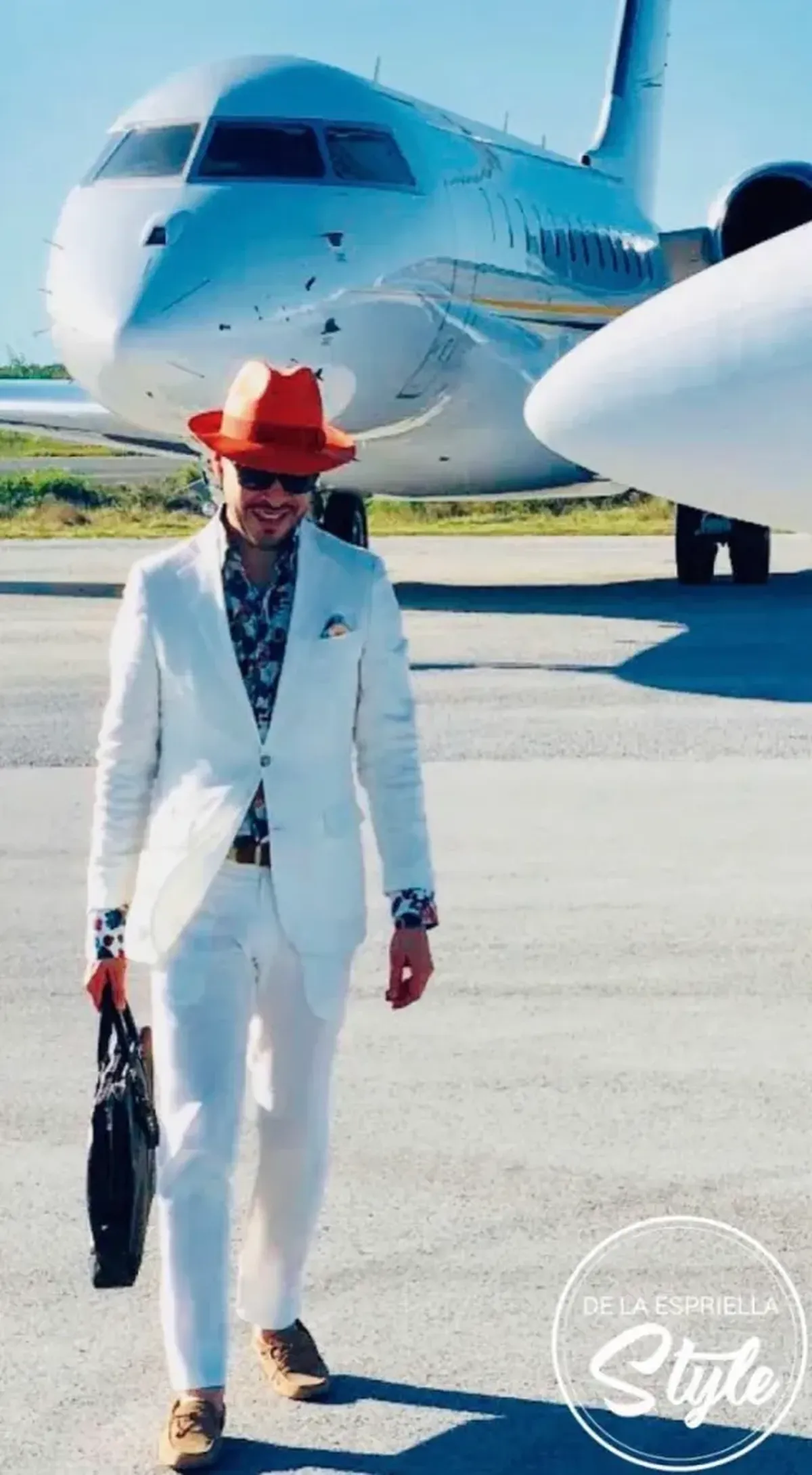 De la Espriella tiene avión propio y habla de sus lujos sin pudor. Instagram De La Espriella Style. De la Espriella tiene avión propio y habla de sus lujos sin pudor. Instagram De La Espriella Style.