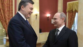 Yanukovich (izq) es a quien Moscú querría nombrar presidente de Ucrania. Yanukovich (izq) es a quien Moscú querría nombrar presidente de Ucrania.