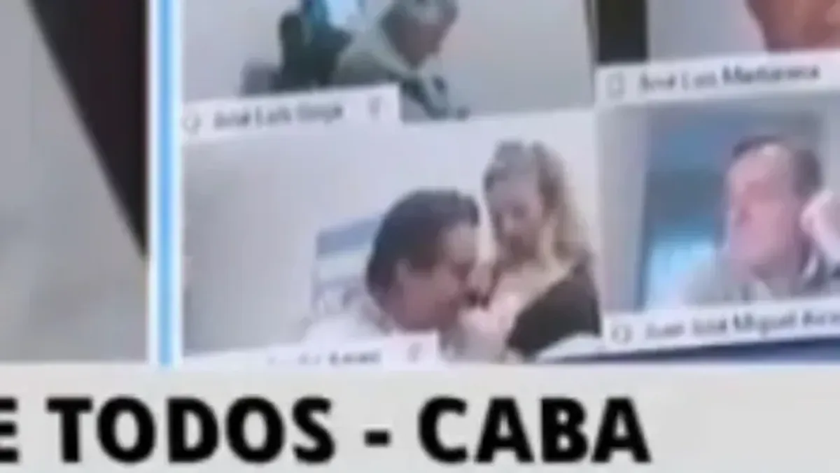 Ameri y su pareja durante la sesión de zoom del Congreso. Ameri y su pareja durante la sesión de zoom del Congreso.