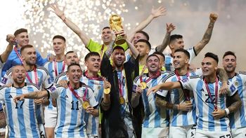 Claudio Tapia y la empresaDeporTick son investigados por la justicia mientras que, en dos horas, volaronlas entradas para Argentina – Panamá. Claudio Tapia y la empresaDeporTick son investigados por la justicia mientras que, en dos horas, volaronlas entradas para Argentina – Panamá.