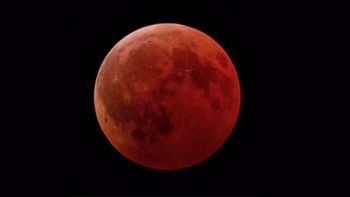 Llega otro eclipse en agosto y Argentina podrá verlo: Cuándo será la 'Luna de sangre'