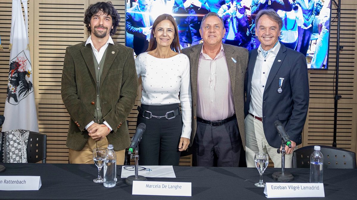 El Poder Judicial de la ciudad de Buenos Aires presentó la capacitación obligatoria “Ley Malvinas” en el Museo Islas Malvinas e Islas del Atlántico Sur. El Poder Judicial de la ciudad de Buenos Aires presentó la capacitación obligatoria “Ley Malvinas” en el Museo Islas Malvinas e Islas del Atlántico Sur.