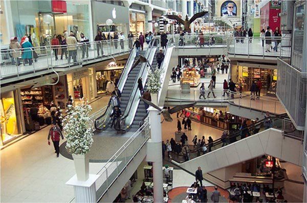 Uma y Vitamina anunciaron el cierre definitivo de todas sus sucursales del país.