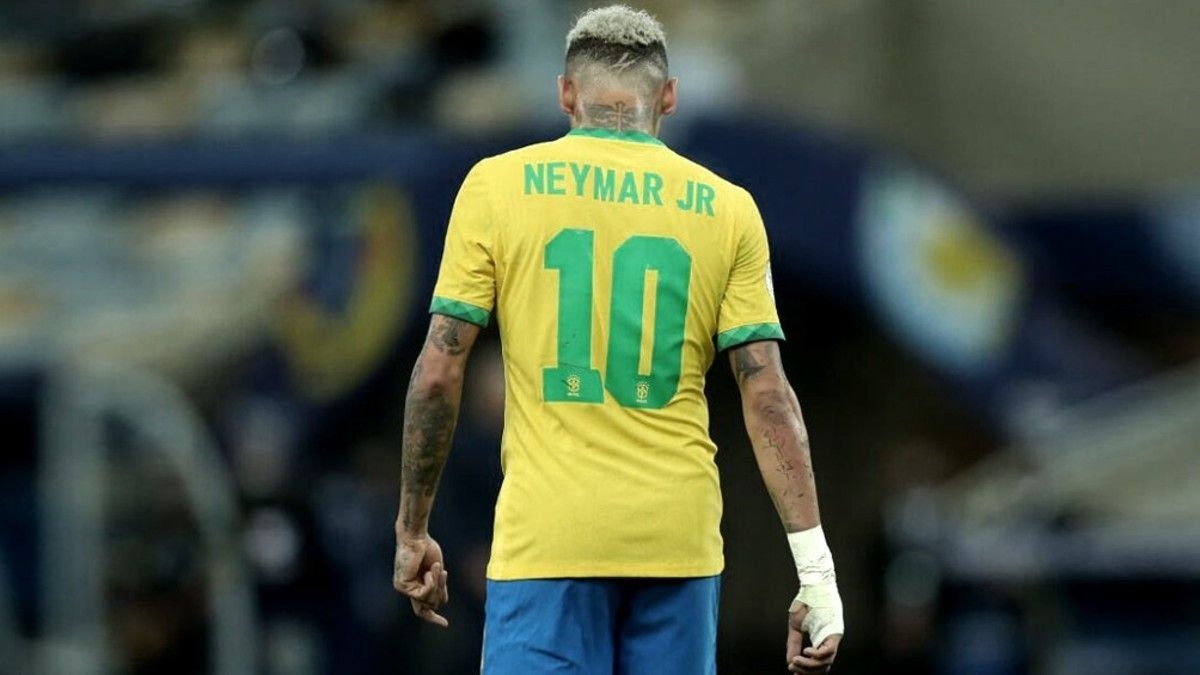 Uruguay le da un nuevo golpe a Brasil, que sufre por Neymar