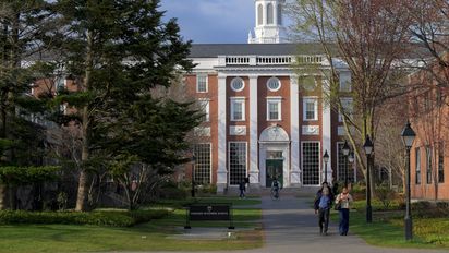 Harvard (y 100 universidades) vs Trump: Guerra por las ideas en USA