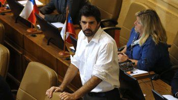 Un diputado de Chile contra las cuerdas Un diputado de Chile contra las cuerdas