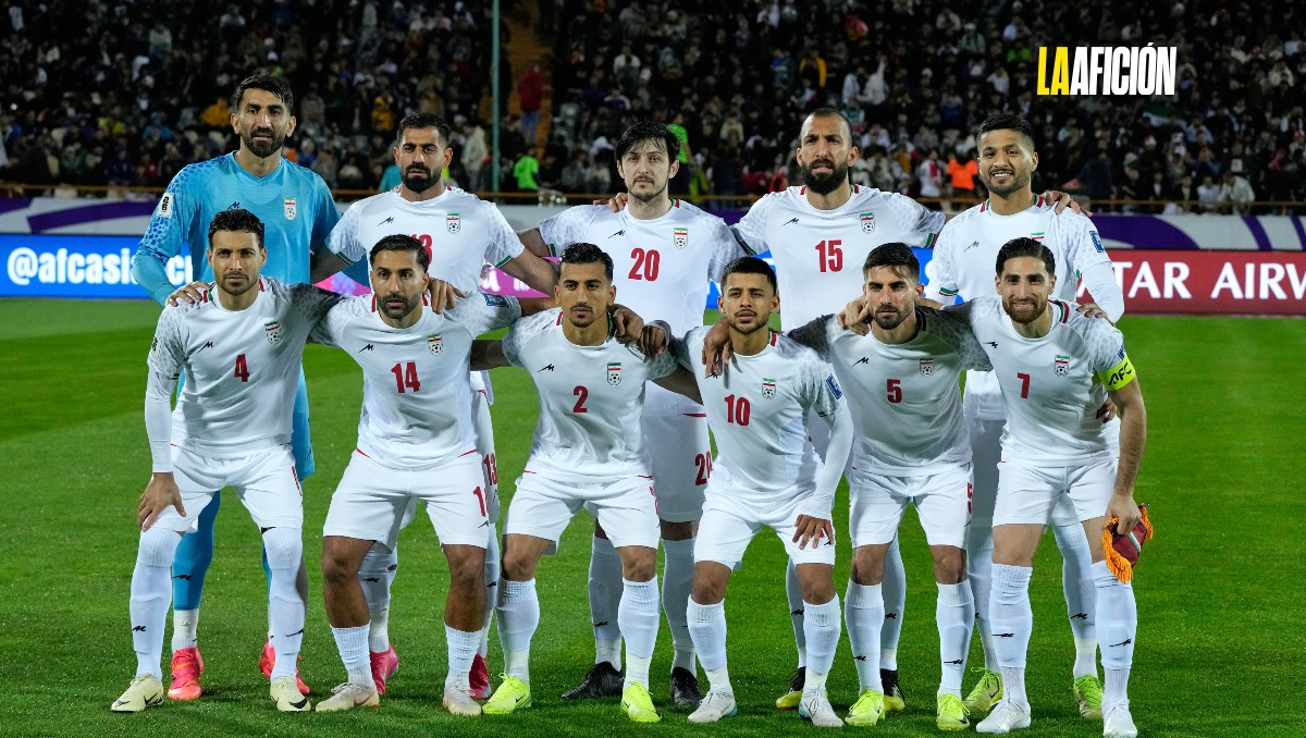 Peligra la participación de Irán en el Campeonato Mundial de Fútbol que tendrá por anfitriones a USA y a MXC; la escalada bélica tras la muerte del líder Alí Jameini tensó la situación a su punto límite. Se trata de fortalecer la seguridad de los participantes, según la FIFA. Peligra la participación de Irán en el Campeonato Mundial de Fútbol que tendrá por anfitriones a USA y a MXC; la escalada bélica tras la muerte del líder Alí Jameini tensó la situación a su punto límite. Se trata de fortalecer la seguridad de los participantes, según la FIFA.