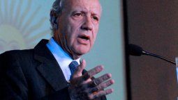 altText(Lavagna estará en el Congreso y busca el consenso para su candidatura)}