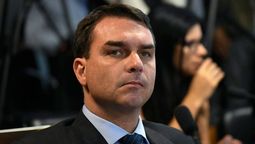 altText(Fracasa Flávio Bolsonaro en su plan de censura previa a UOL)}