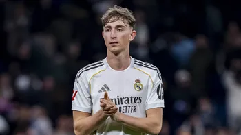 Dean Huijsen. Dean Huijsen.