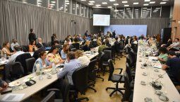 El plenario de comisiones de la Cámara de Diputados. ¿Habrá dictamen de mayoría de la Ley ómnibus este martes?