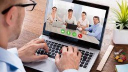 altText(Se aprobó la Ley de Teletrabajo: Los puntos principales que regulará esta práctica)}