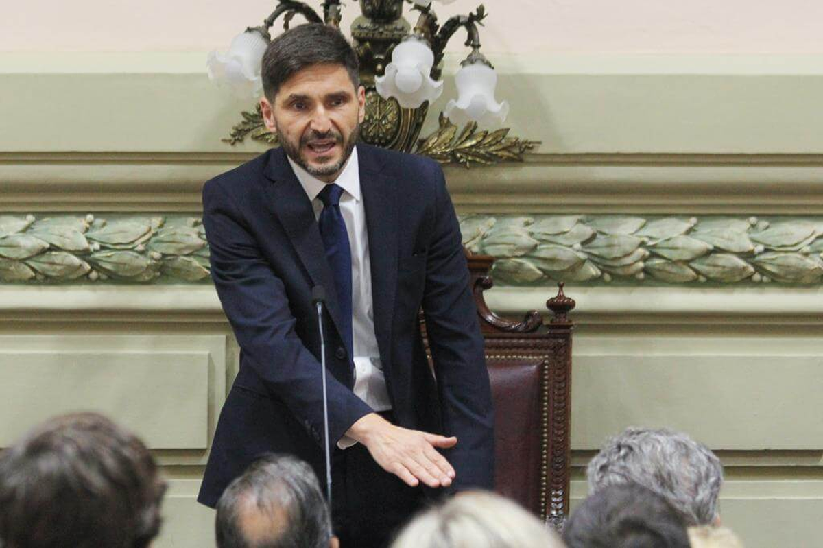 Comenzó la era Pullaro en Santa Fe. Comenzó la era Pullaro en Santa Fe. 